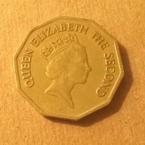 Queen Elizabeth The Second 2000 Belize One Dollar Coin